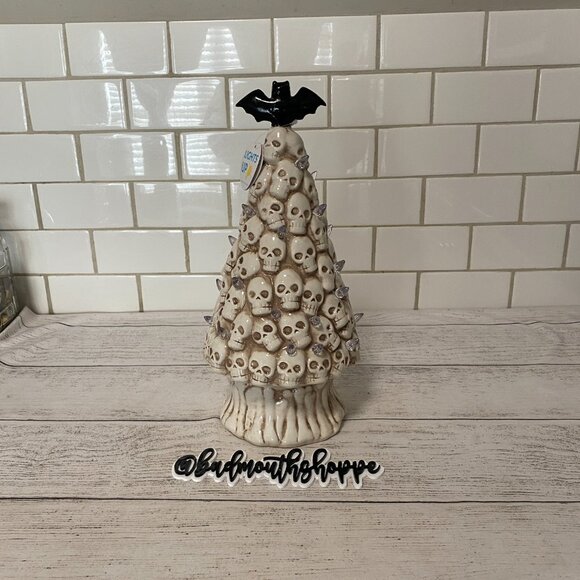 *NWT AtHome Ceramic Skull Skeleton Bat Ceramic Light Up Vintage Inspired Tree - Picture 5 of 9